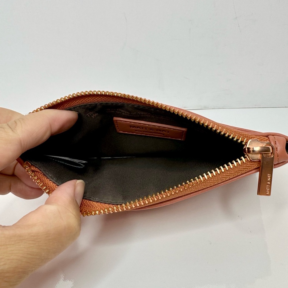 Matt & Nat ‘Nolly’ Slim Wallet - Picture 4 of 7